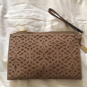 Mauve tan/pink medium clutch with wristlet